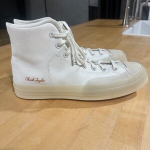 Brand new Converse Chuck 70 off white sneakers